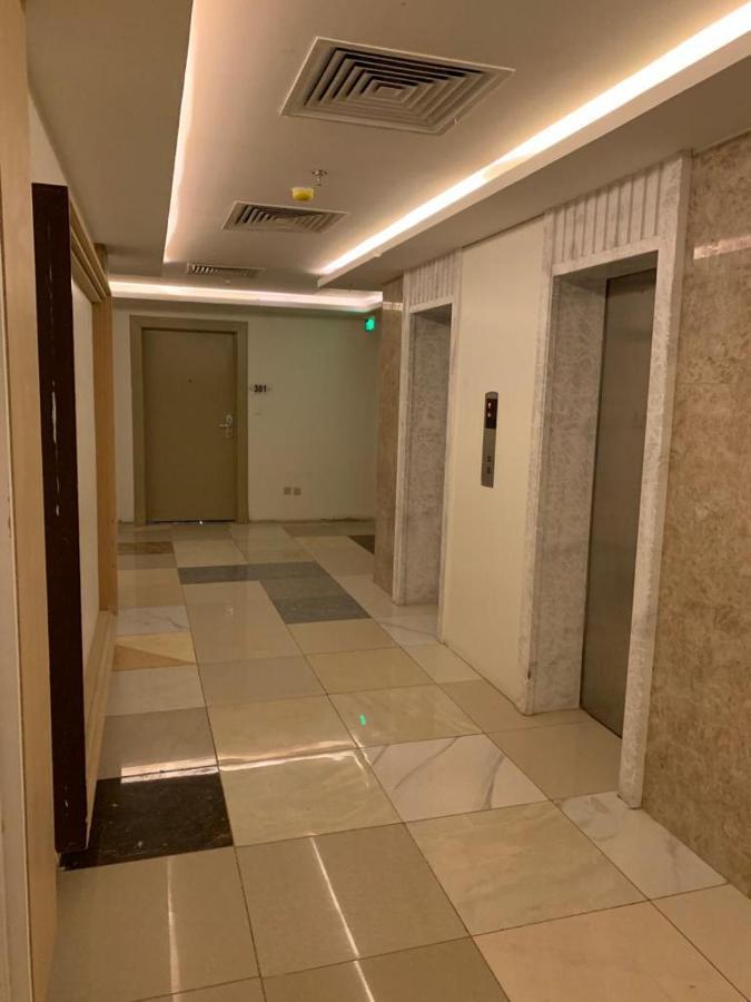 Almakan Hotel 113 Riaad Buitenkant foto