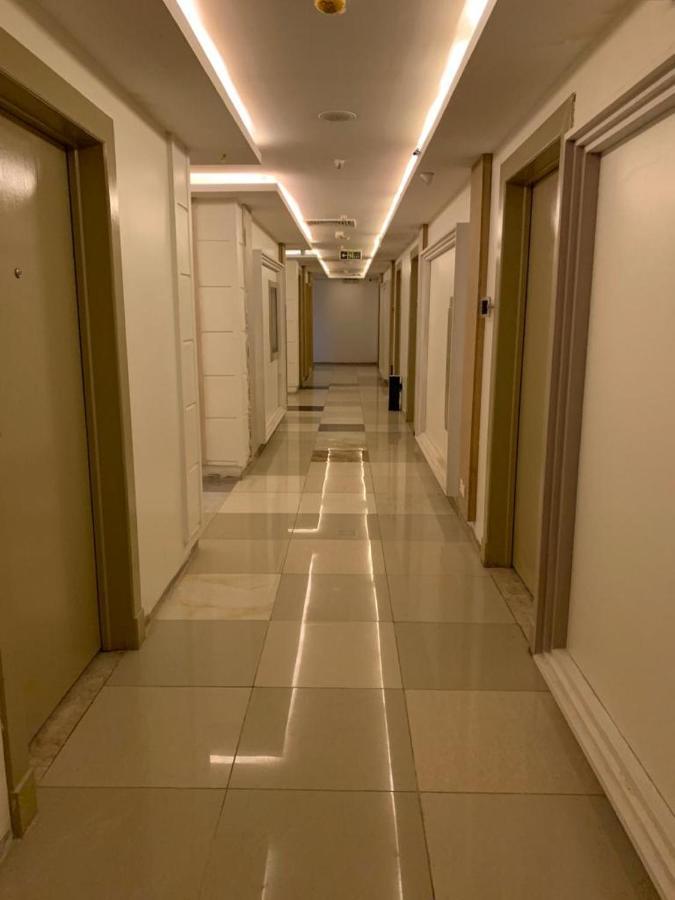 Almakan Hotel 113 Riaad Buitenkant foto
